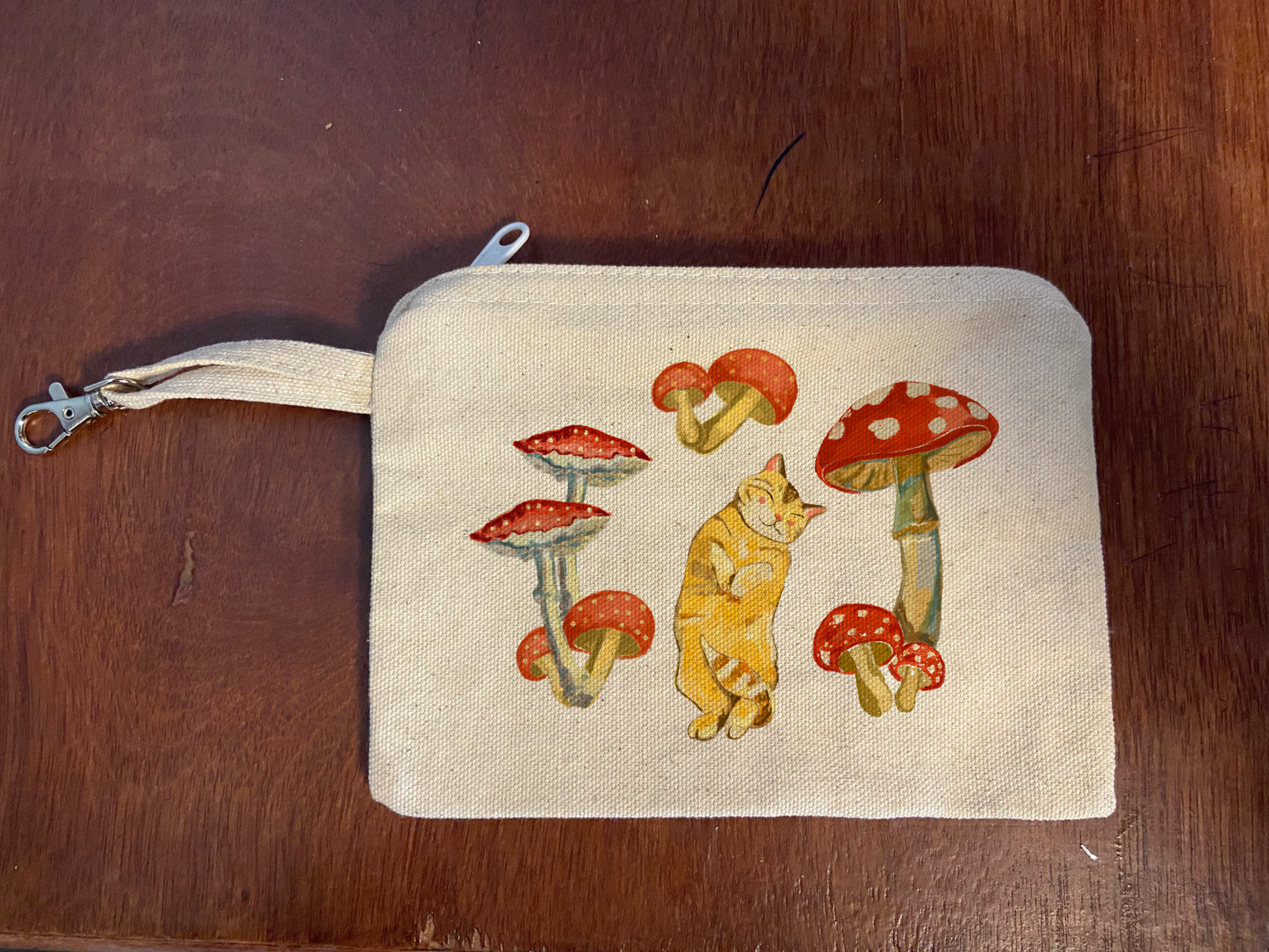 Ichiro mushroom pouch